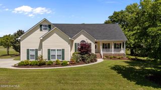 908 Taberna Circle, New Bern, NC 28562