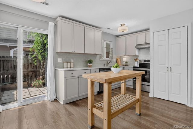 8116 Gray Court 483, Arvada, CO 80003