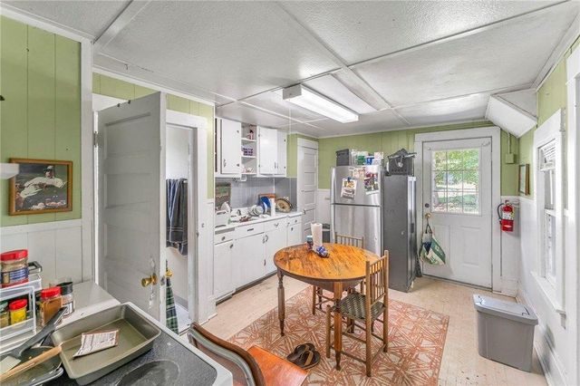 15 Susquehanna Street, Oneonta, NY 13820