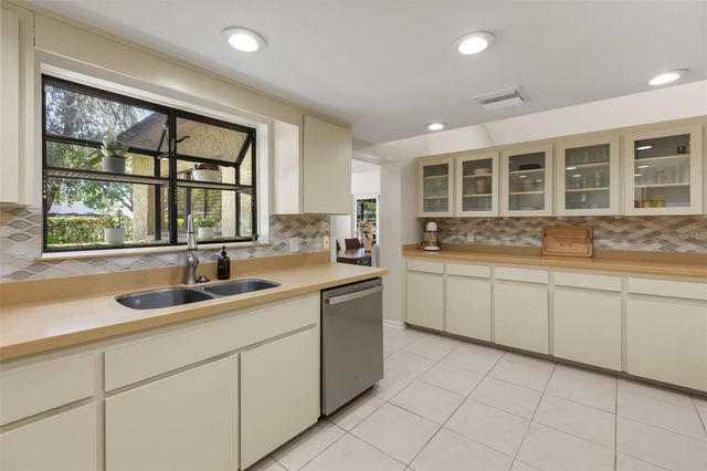 956 STONEWOOD LANE, Maitland, FL 32751