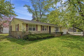 1551 Pontiac Road, St. Joseph Twp, MI 49022
