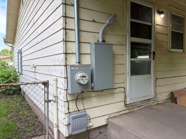 815 S Audrey Dr, El Dorado, KS 67042