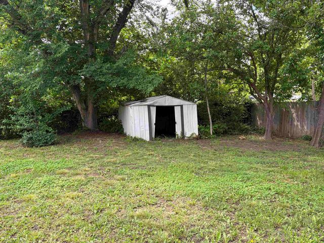 815 S Audrey Dr, El Dorado, KS 67042
