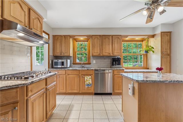 7068 Middlebrook Boulevard, Middleburg Heights, OH 44130