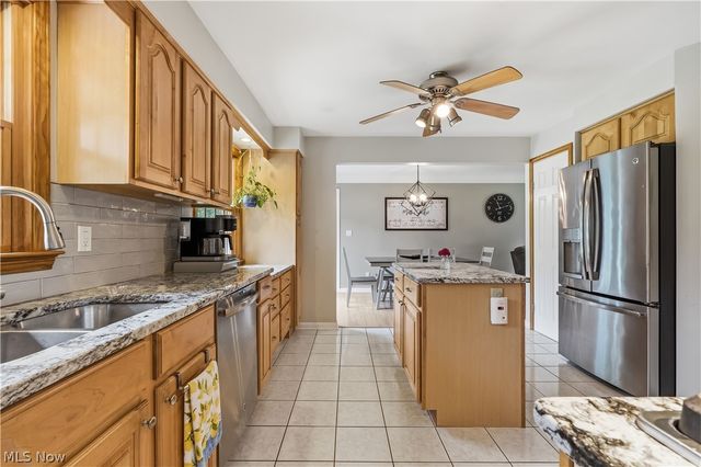7068 Middlebrook Boulevard, Middleburg Heights, OH 44130