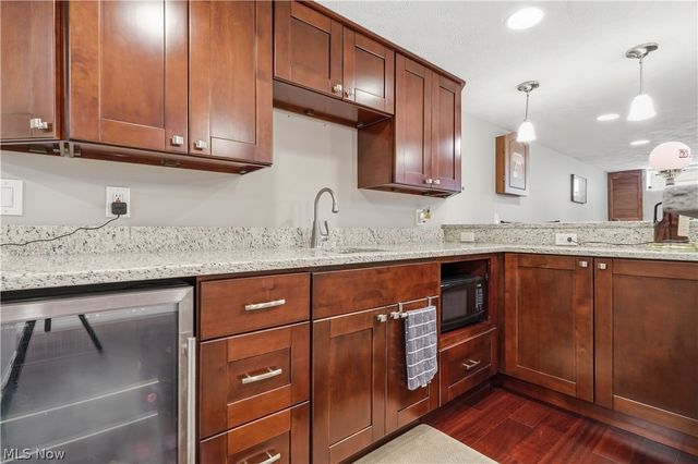 7068 Middlebrook Boulevard, Middleburg Heights, OH 44130