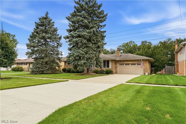 7068 Middlebrook Boulevard, Middleburg Heights, OH 44130