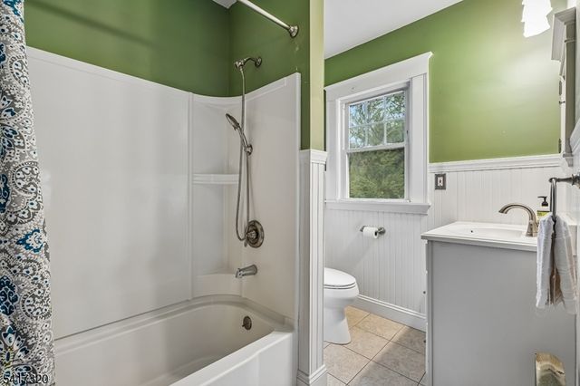 1 Baltusrol Pl, Summit City, NJ 07901