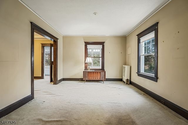 1 Baltusrol Pl, Summit City, NJ 07901