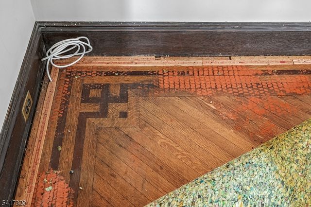 1 Baltusrol Pl, Summit City, NJ 07901