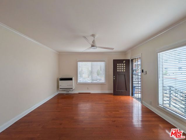 5942 Carlton Way, Los Angeles, CA 90028