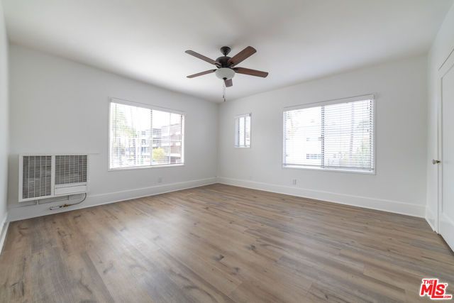 5942 Carlton Way, Los Angeles, CA 90028