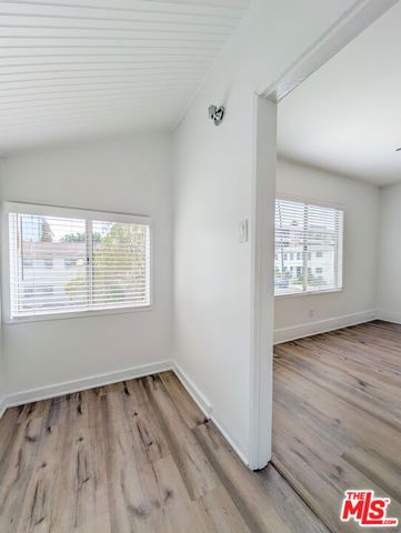 5942 Carlton Way, Los Angeles, CA 90028