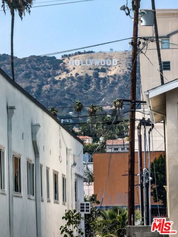 5942 Carlton Way, Los Angeles, CA 90028