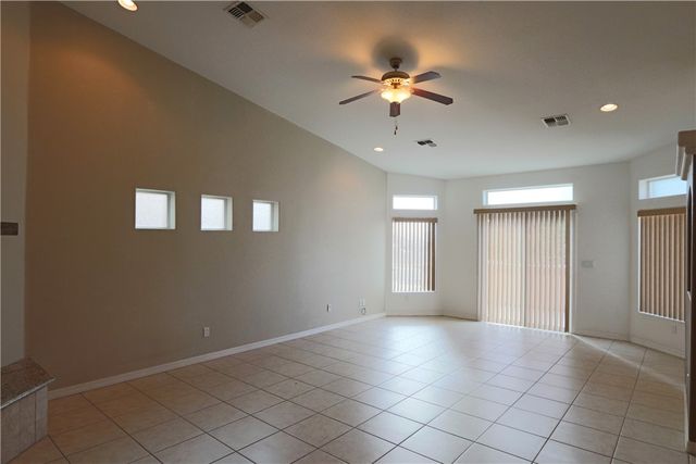 5570 S Integrity Lane, Fort Mohave, AZ 86426