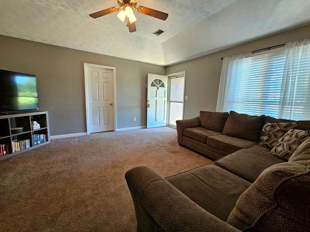 294 Lee Road 0917, Phenix City, AL 36870