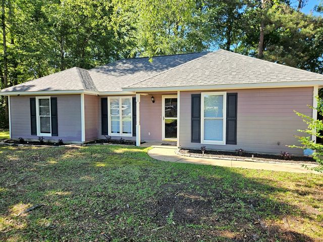 294 Lee Road 0917, Phenix City, AL 36870