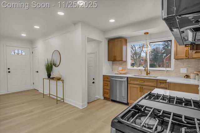 14050 Prevost Street, Detroit, MI 48227