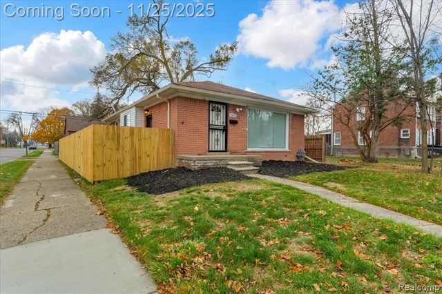 14050 Prevost Street, Detroit, MI 48227