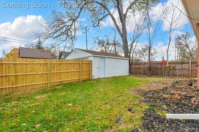 14050 Prevost Street, Detroit, MI 48227