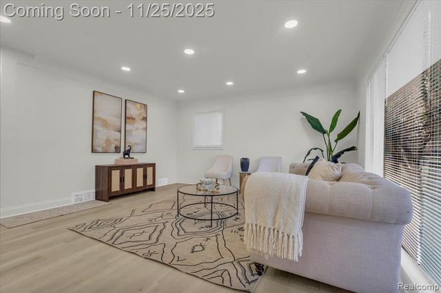 14050 Prevost Street, Detroit, MI 48227