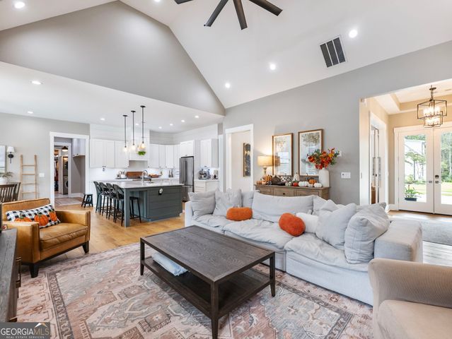 5634 Autumn Flame Drive, Braselton, GA 30517