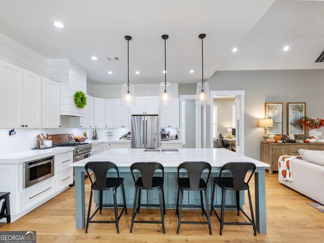 5634 Autumn Flame Drive, Braselton, GA 30517