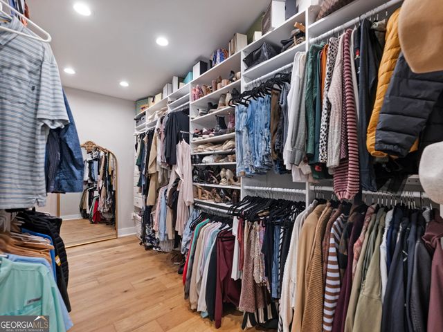 5634 Autumn Flame Drive, Braselton, GA 30517