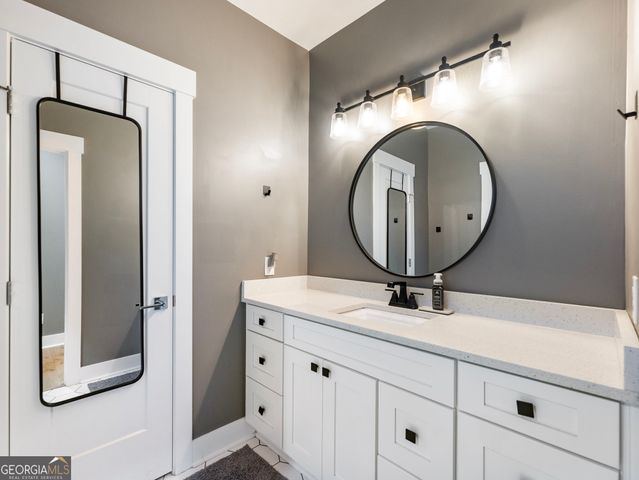 5634 Autumn Flame Drive, Braselton, GA 30517