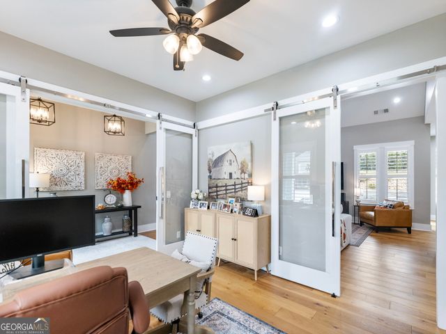 5634 Autumn Flame Drive, Braselton, GA 30517