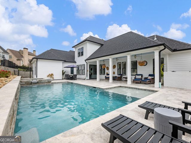 5634 Autumn Flame Drive, Braselton, GA 30517