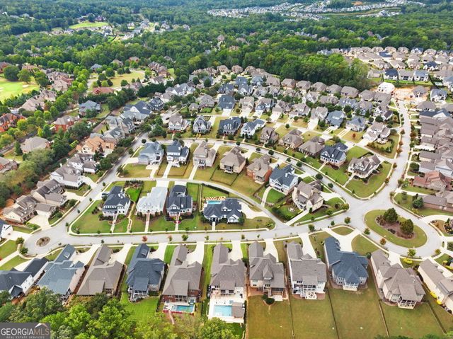 5634 Autumn Flame Drive, Braselton, GA 30517