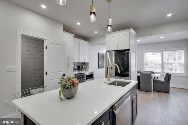 1323 CHILDRESS ST NE, Washington, DC 20002