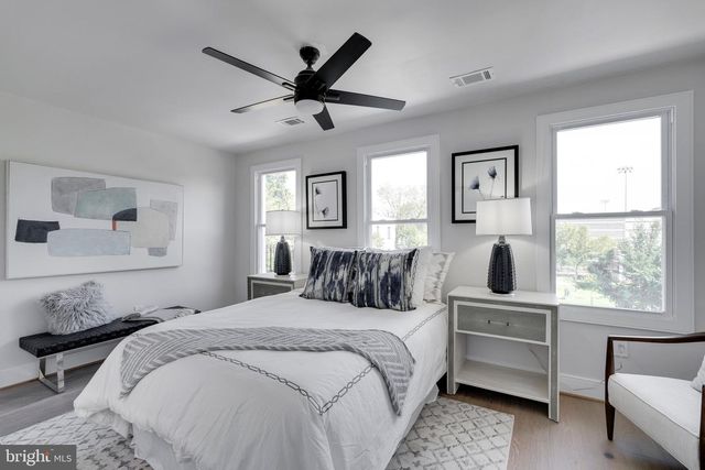 1323 CHILDRESS ST NE, Washington, DC 20002