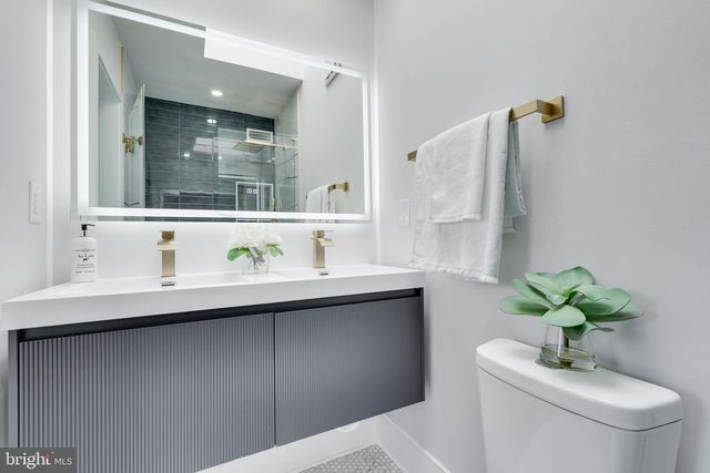 1323 CHILDRESS ST NE, Washington, DC 20002