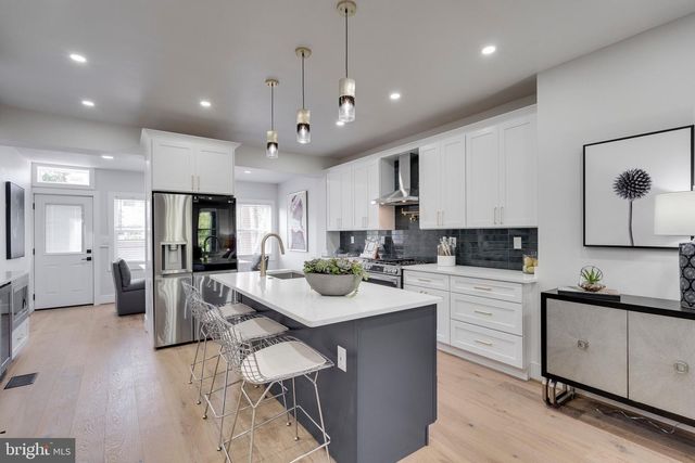 1323 CHILDRESS ST NE, Washington, DC 20002