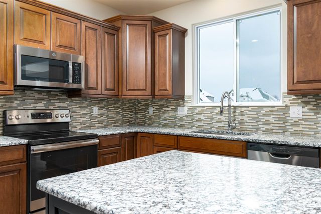 16809 Trajan Drive, Macomb Twp, MI 48044