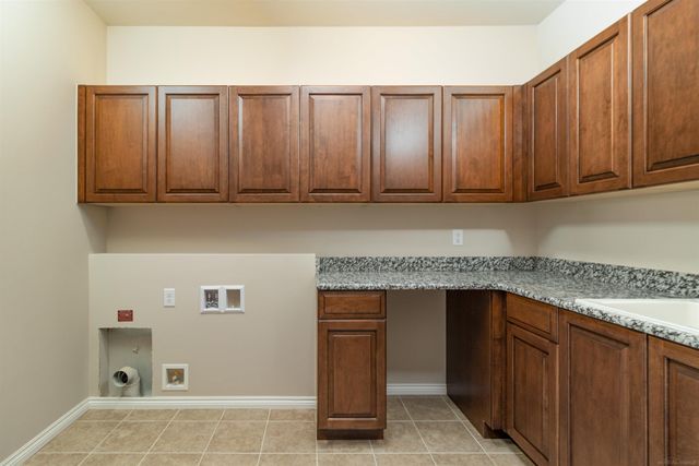 16809 Trajan Drive, Macomb Twp, MI 48044