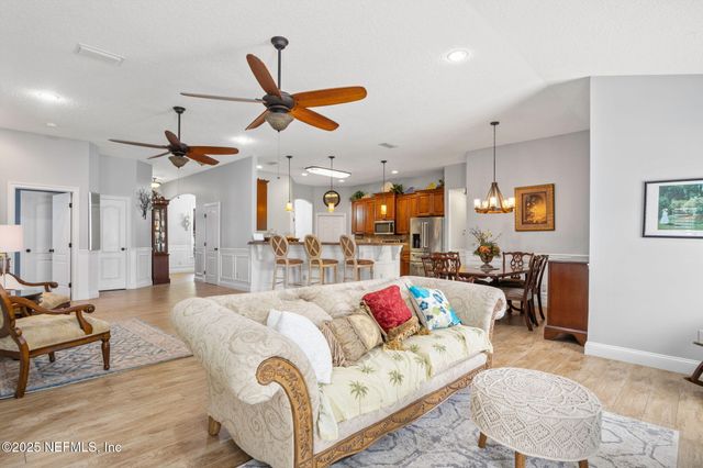 1966 N LAKESHORE Drive, Fleming Island, FL 32003