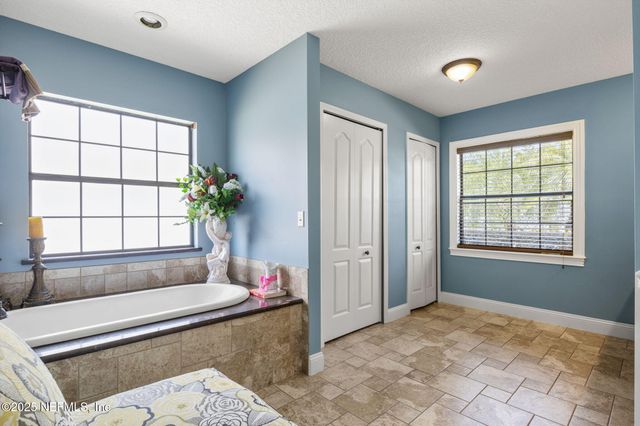 1966 N LAKESHORE Drive, Fleming Island, FL 32003