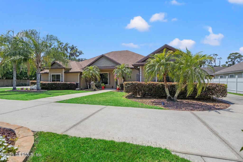 1966 N LAKESHORE Drive, Fleming Island, FL 32003