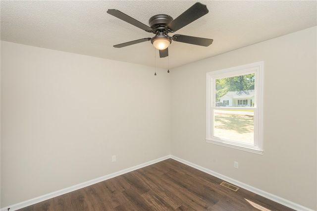 113 Linda Lane, Honea Path, SC 29654