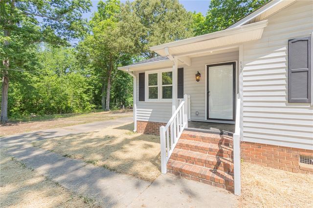 113 Linda Lane, Honea Path, SC 29654