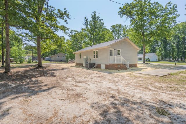 113 Linda Lane, Honea Path, SC 29654