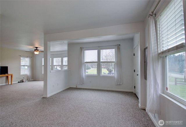 3196 Hawks Prairie Road, Oak Harbor, WA 98277