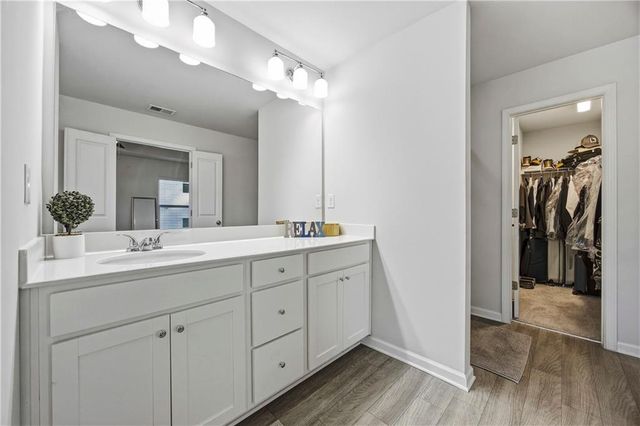 3175 Meadowstone Lane SW, Atlanta, GA 30331