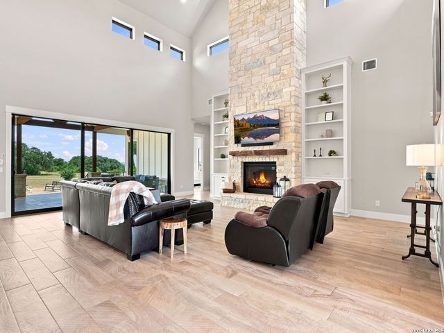 2116 SENORA RDG, Canyon Lake, TX 78133