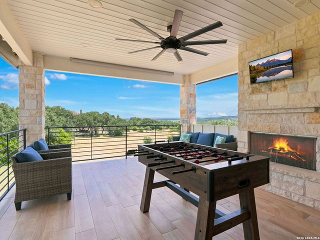 2116 SENORA RDG, Canyon Lake, TX 78133