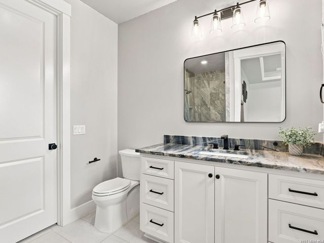 2116 SENORA RDG, Canyon Lake, TX 78133