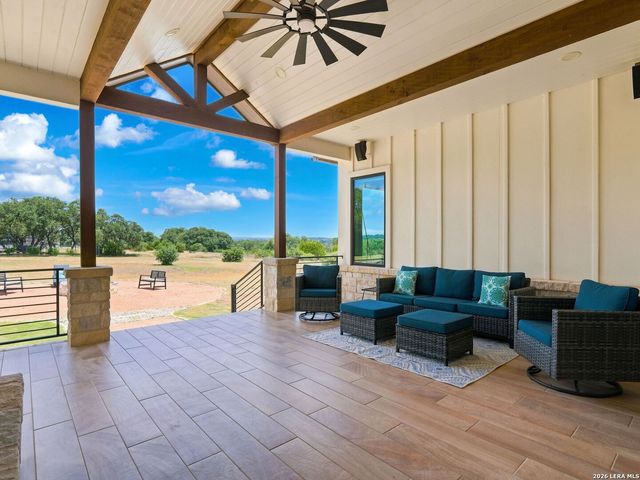 2116 SENORA RDG, Canyon Lake, TX 78133